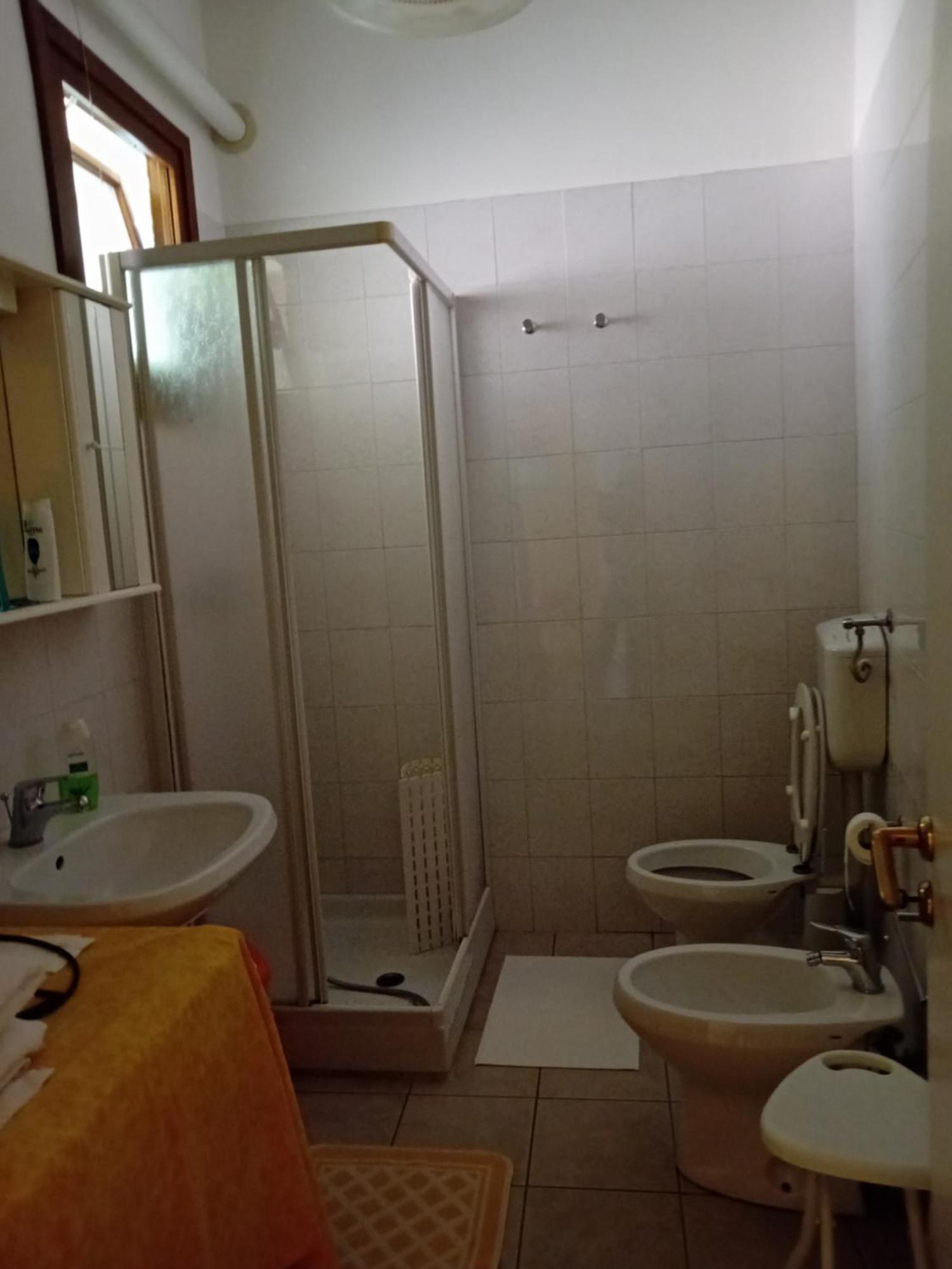 B&B Il Girasole Corridonia Bagian luar foto
